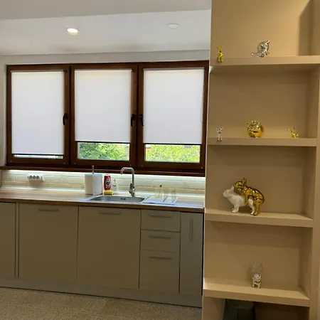 아파트 Lazzuro 7 부르가스