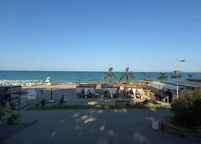 Апартамент Lazzuro 7