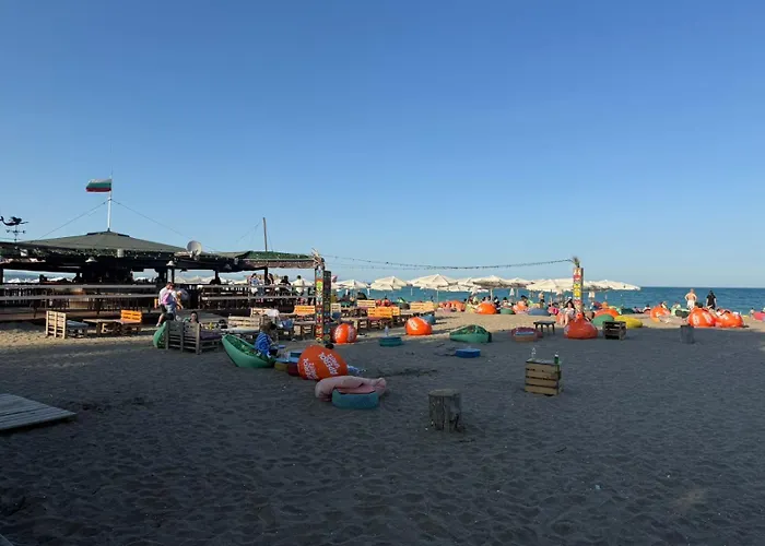 Lazzuro 7 Apartament